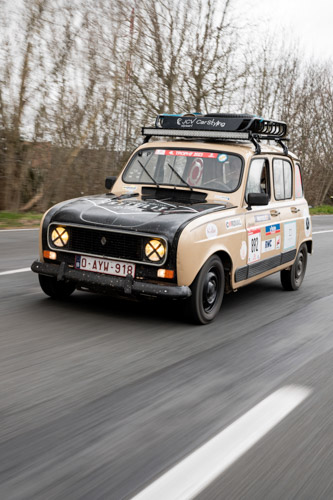 R4